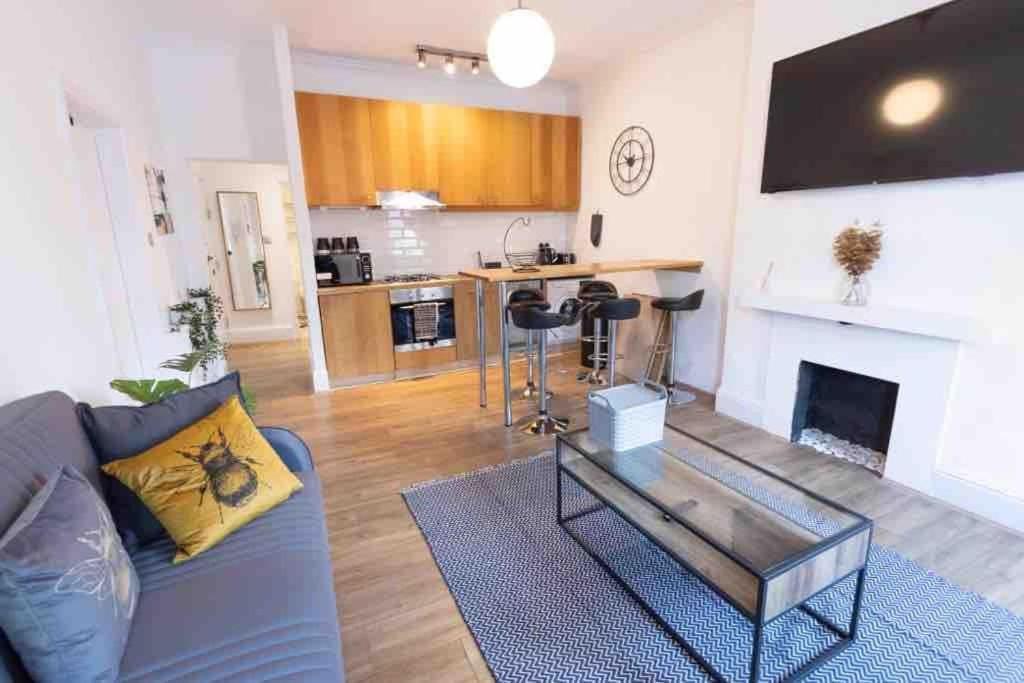 Lovely 2 Bedroom Apartment In Chelsea Sw3 London Exterior photo